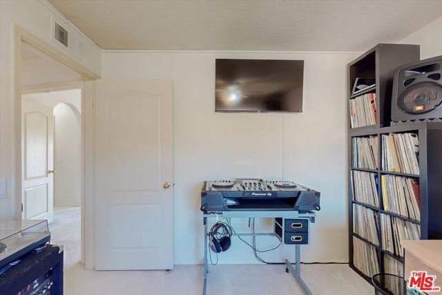 12119 Falcon Crest Way, Porter Ranch (los Angeles), CA 91326