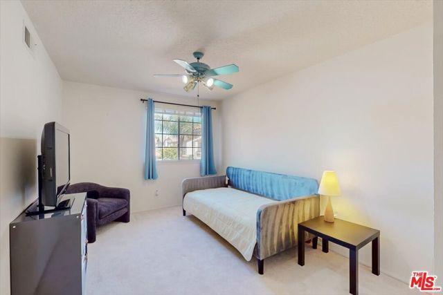 12119 Falcon Crest Way, Porter Ranch (los Angeles), CA 91326