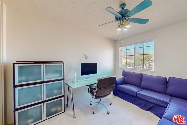 12119 Falcon Crest Way, Porter Ranch (los Angeles), CA 91326