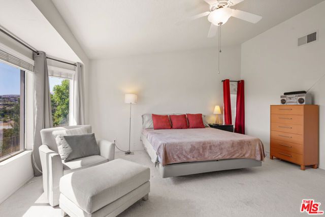 12119 Falcon Crest Way, Porter Ranch (los Angeles), CA 91326