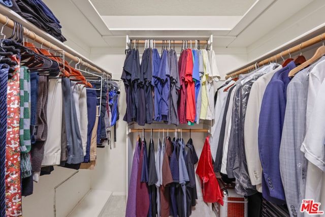 12119 Falcon Crest Way, Porter Ranch (los Angeles), CA 91326