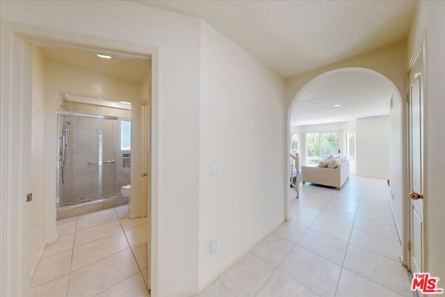 12119 Falcon Crest Way, Porter Ranch (los Angeles), CA 91326