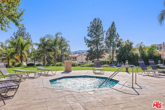 12119 Falcon Crest Way, Porter Ranch (los Angeles), CA 91326