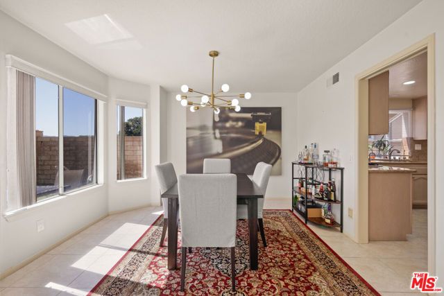 12119 Falcon Crest Way, Porter Ranch (los Angeles), CA 91326