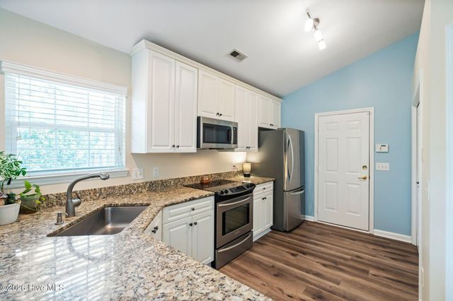 4900 Trailing Vine Lane, Wilmington, NC 28409