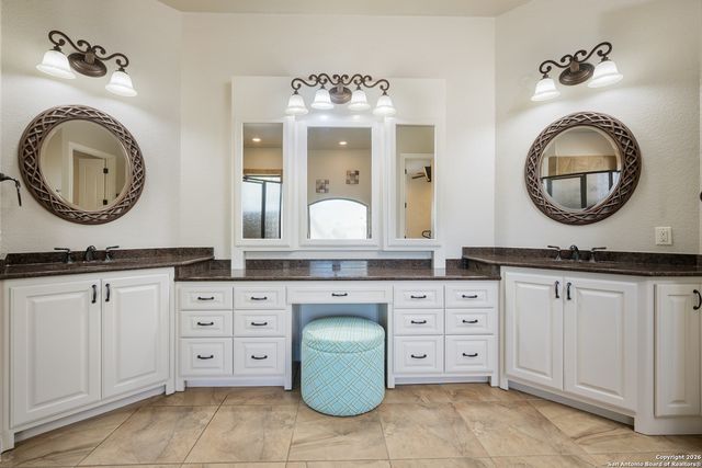 1888 Split Mountain, Canyon Lake, TX 78133