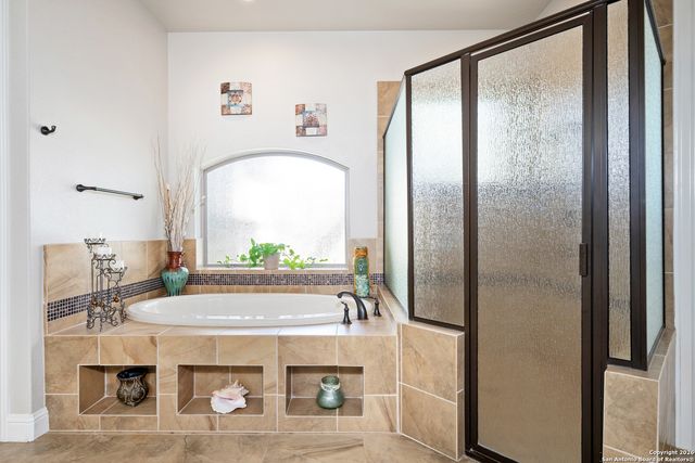 1888 Split Mountain, Canyon Lake, TX 78133