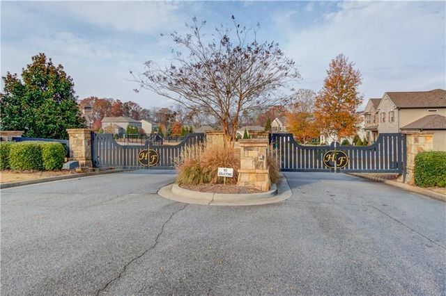 542 Flyingbolt Run, Canton, GA 30115