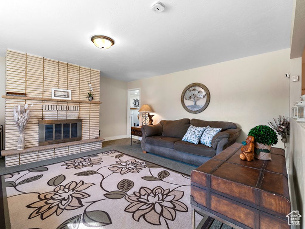 Image 4 of property listing at 1410 W 1200 N, Mapleton, UT 84664