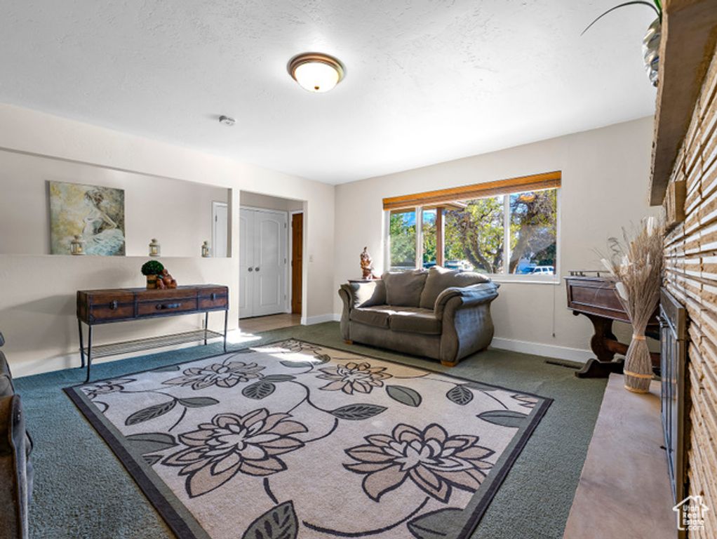Image 5 of property listing at 1410 W 1200 N, Mapleton, UT 84664