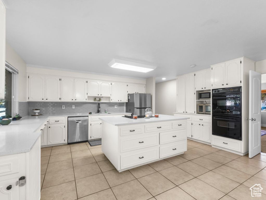 Image 7 of property listing at 1410 W 1200 N, Mapleton, UT 84664