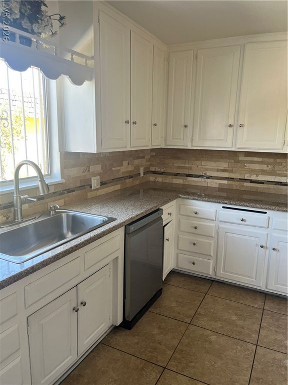 4958 Bock Street, Las Vegas, NV 89119 — photo 3