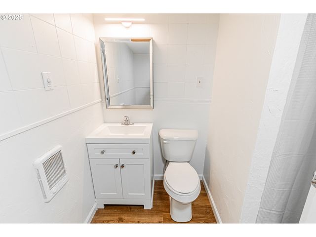 529 Sw 32ND St, Lincoln City, OR 97367