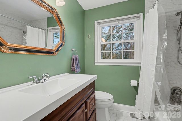 7729 Surreywood Place, Charlotte, NC 28270