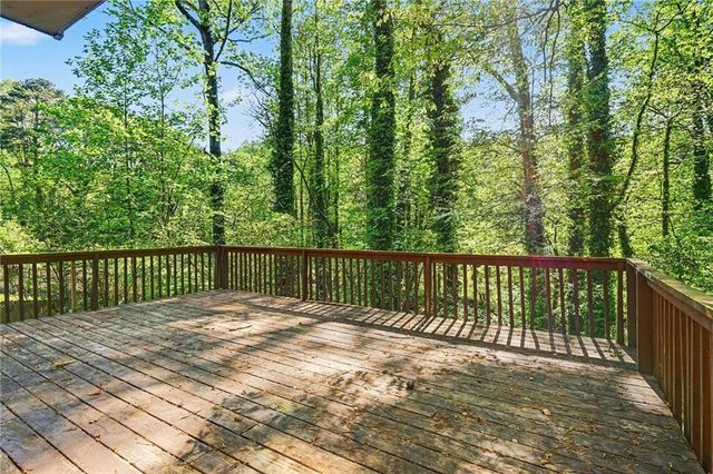 5148 Rocky, Stone Mountain, GA 30088