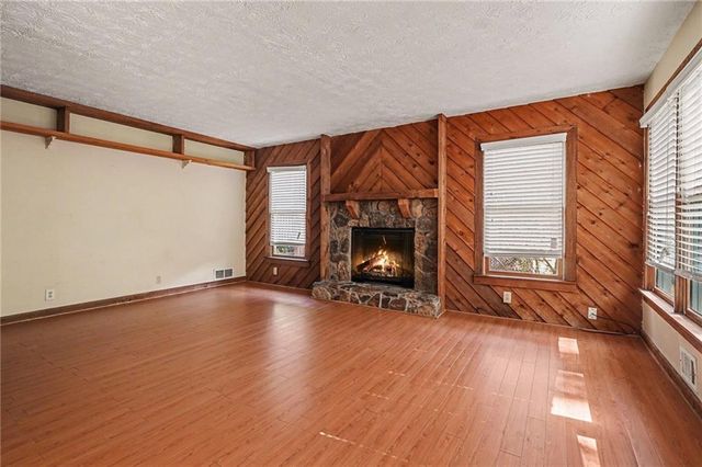 5148 Rocky, Stone Mountain, GA 30088