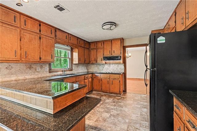 5148 Rocky, Stone Mountain, GA 30088