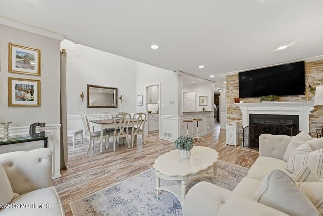 115 Bowne Court 43, Matawan, NJ 07747