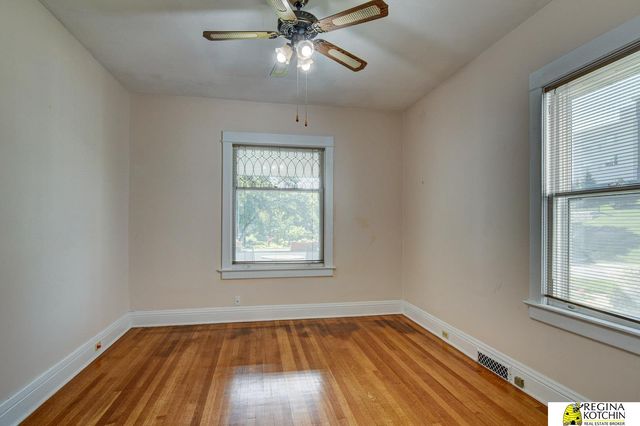 1004 Glenwood Ave Apt 3, Omaha, NE 68131