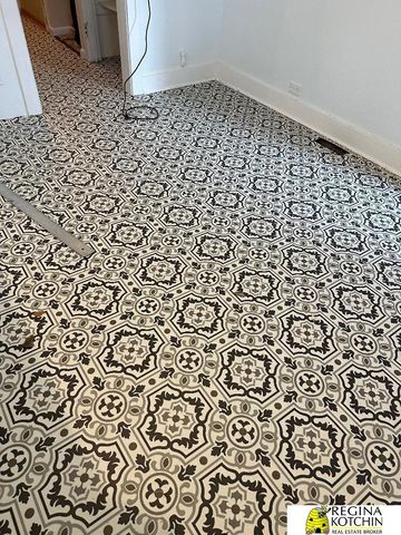 1004 Glenwood Ave Apt 3, Omaha, NE 68131