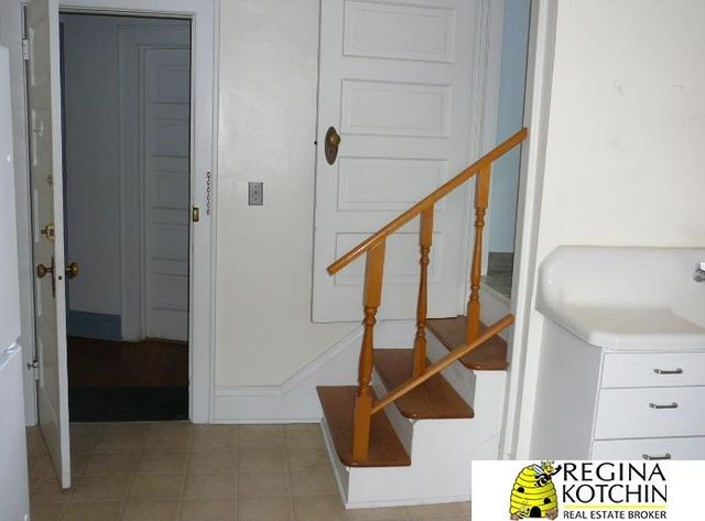 1004 Glenwood Ave Apt 3, Omaha, NE 68131