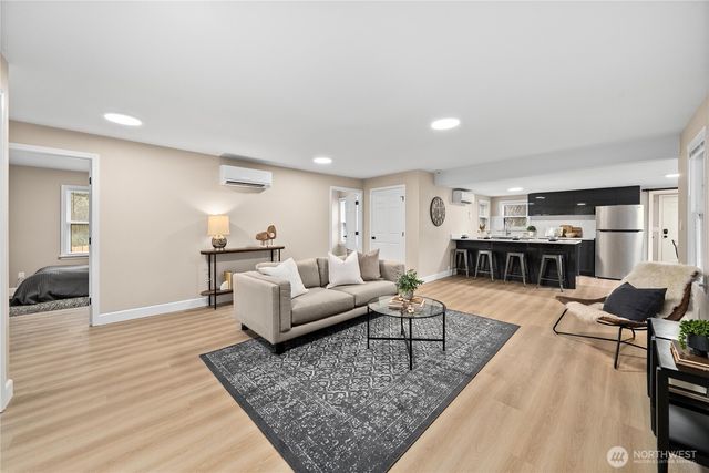 11101 Bingham Avenue E, Tacoma, WA 98446