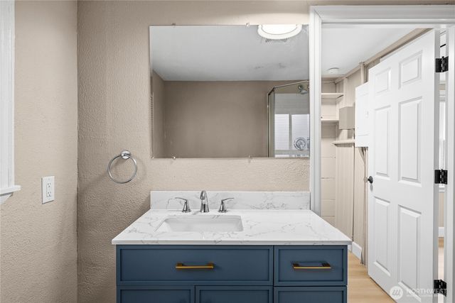 11101 Bingham Avenue E, Tacoma, WA 98446