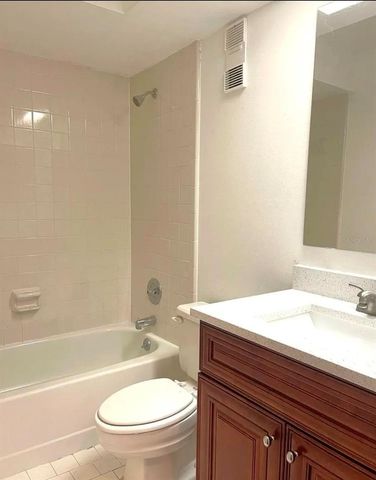 4358 S LAKE ORLANDO PARKWAY 3-3, Orlando, FL 32808