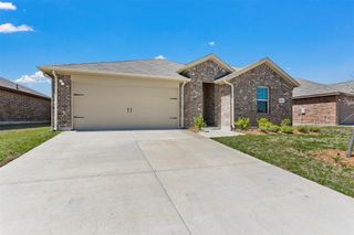 3234 Hawkins Drive, Fate, TX 75189