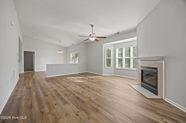 1121 Turtle Creek Road H, Greenville, NC 27858