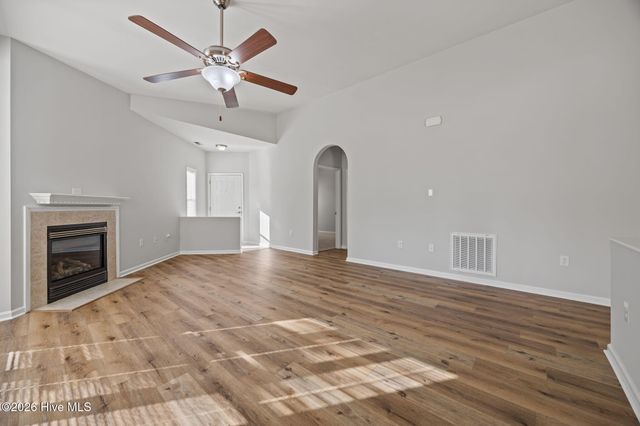 1121 Turtle Creek Road H, Greenville, NC 27858