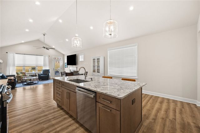 57 Thompson Lane, Canandaigua City, NY 14424