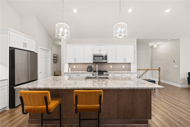 57 Thompson Lane, Canandaigua City, NY 14424