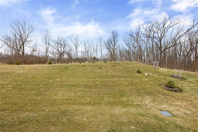 57 Thompson Lane, Canandaigua City, NY 14424