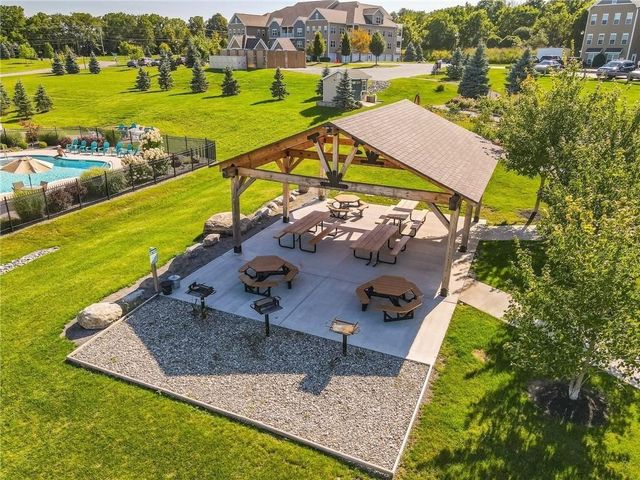 57 Thompson Lane, Canandaigua City, NY 14424