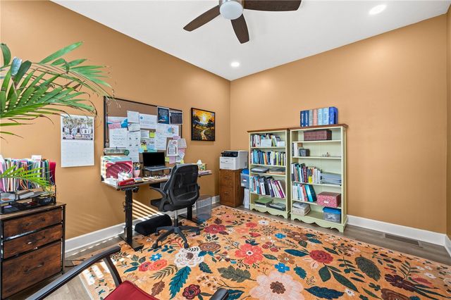 57 Thompson Lane, Canandaigua City, NY 14424