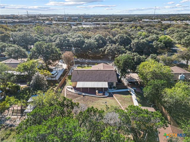 7339 Shady Hollow Lane, San Antonio, TX 78255