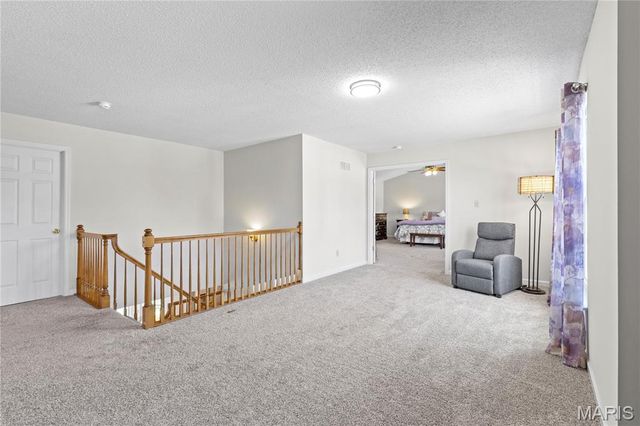 32 Lisa Nicole Court, St Peters, MO 63376