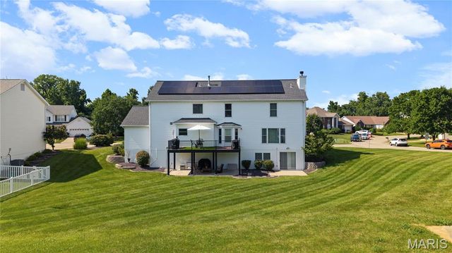 32 Lisa Nicole Court, St Peters, MO 63376