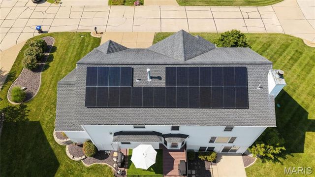 32 Lisa Nicole Court, St Peters, MO 63376