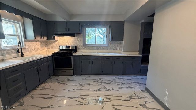3178 W 54th Street, Cleveland, OH 44102