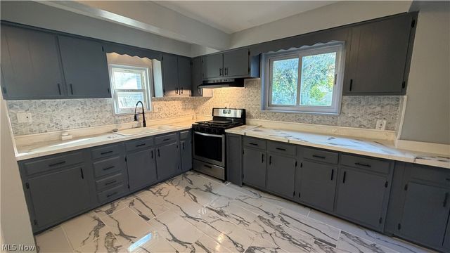 3178 W 54th Street, Cleveland, OH 44102