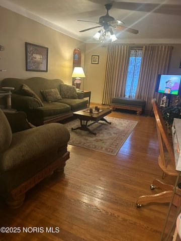 2636 Powhattan Parkway, Toledo, OH 43606