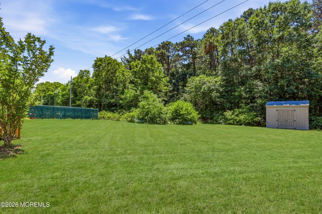 66 Aspen Court, Lakewood, NJ 08701