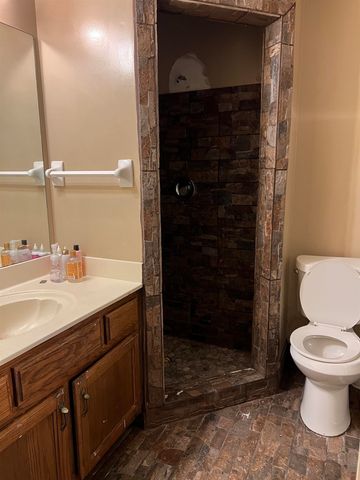 7561 DANIEL RIGGS CV, Unincorporated, TN 38125