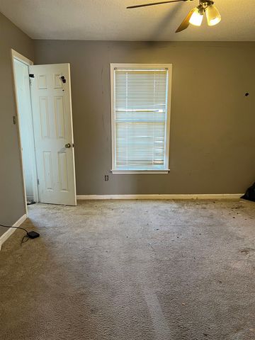 7561 DANIEL RIGGS CV, Unincorporated, TN 38125