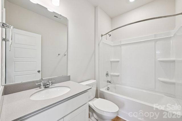 211 Vanguard Lane 18, Cramerton, NC 28032