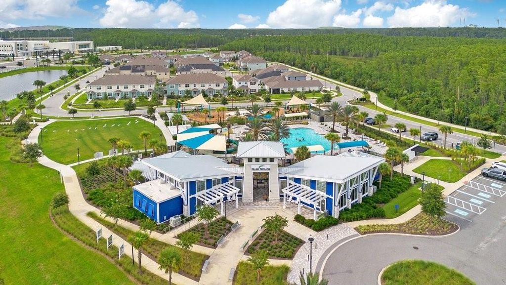 Image 38 of property listing at 11902 LANDING POINT LOOP, Orlando, FL 32832