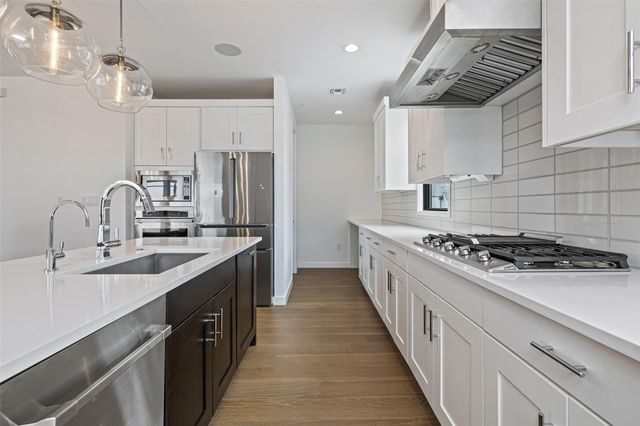 705 Ariana CT, Austin, TX 78746