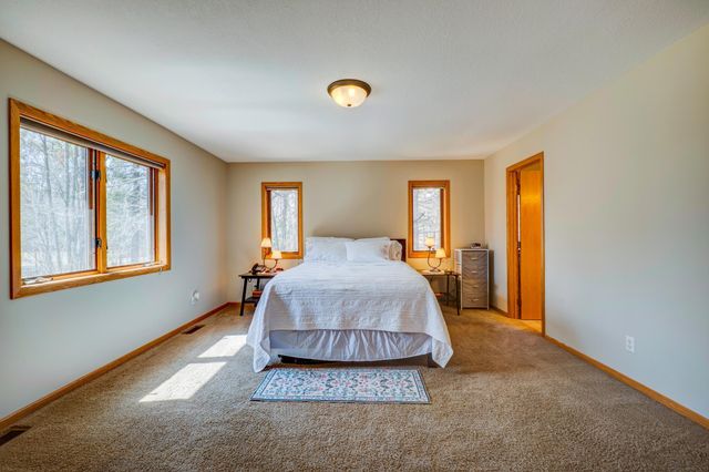 607 Maple Ridge Court NW, Bemidji, MN 56601